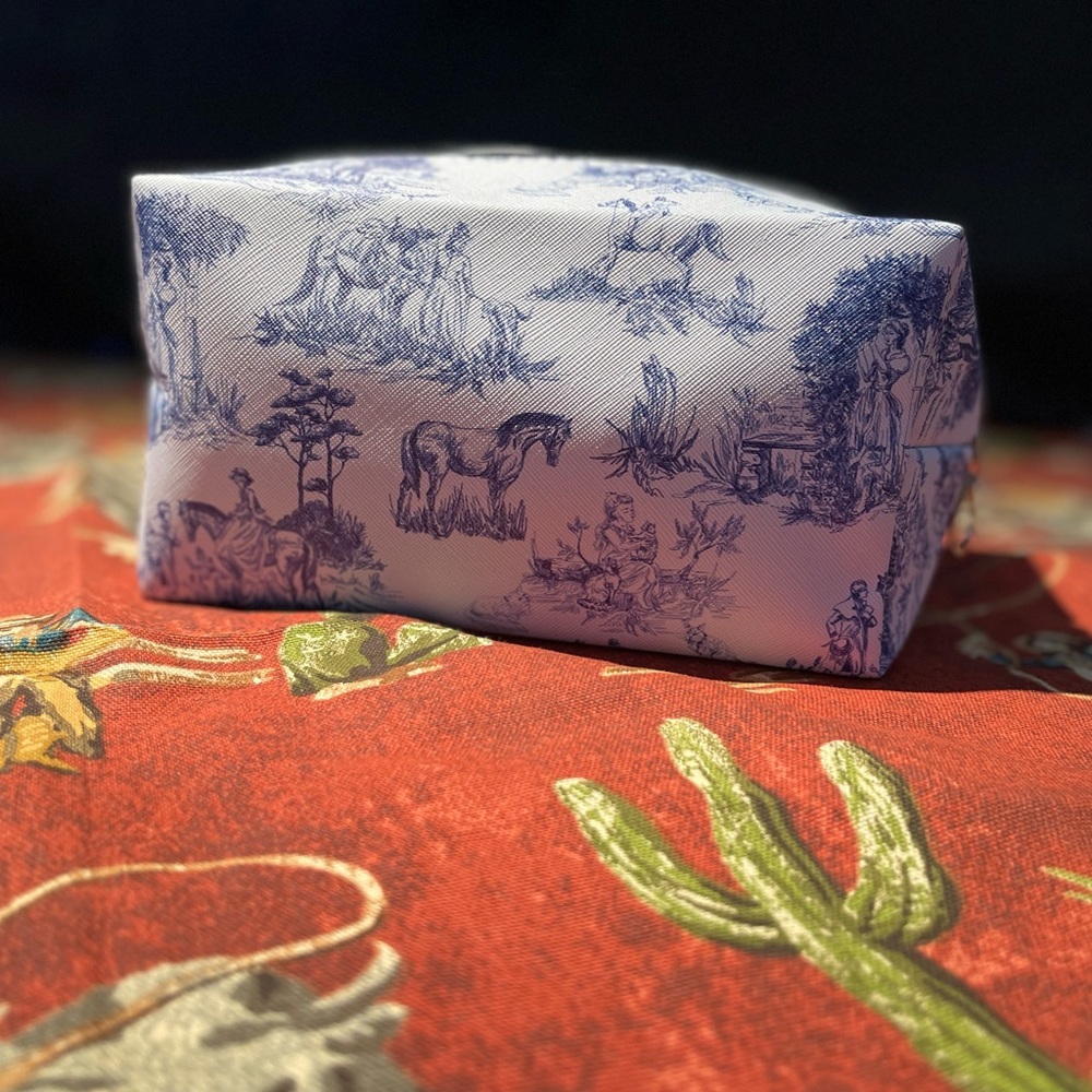 Make up bag